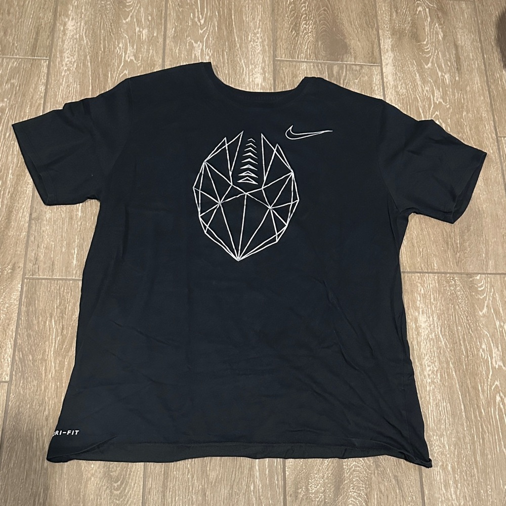 Nike Men's Black Dri-FIT Graphic Tee